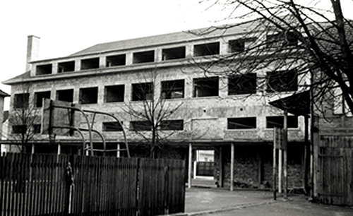 Historique_150_Ans_1956_1957_Construction_Batiment_Sainte_Marie